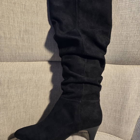 Reaction Kenneth Cole Black Slouchy Heeled Boots - Picture 2 of 7